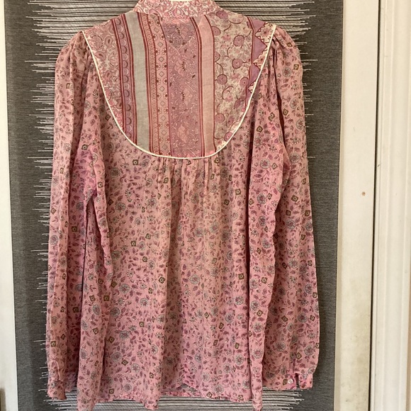 Ms. Paquette Tunic Pullover Top 1907’s - Picture 6 of 8